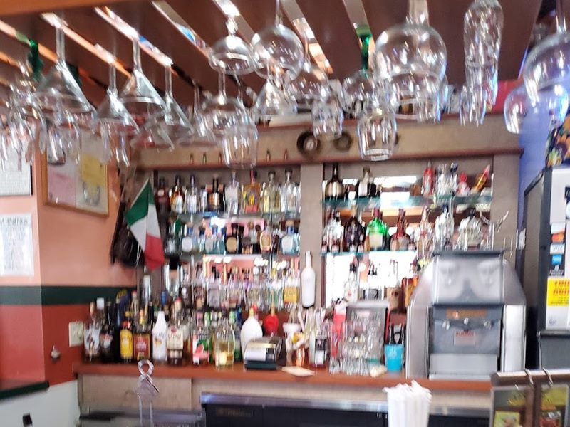 Casa Mariachi Authentic Foods & Cantaritos interior